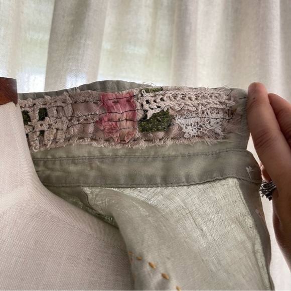 Upcycled patchwork Sage Green Linen shirt wearable art size XS One of a kind - Picture 2 of 14